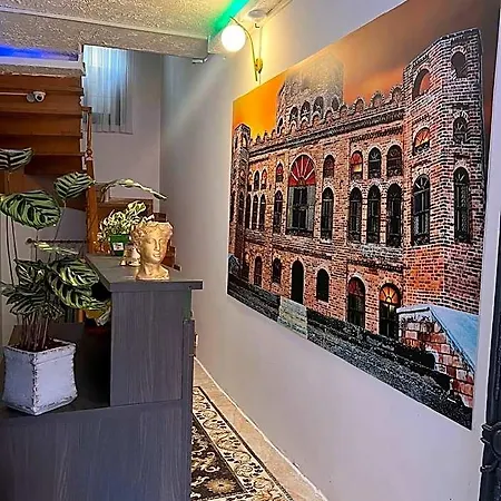 Kalar Hotel *
